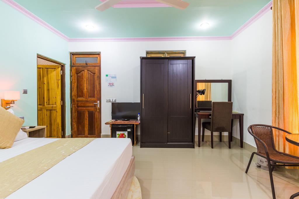Castle Inn Bodufolhudhoo Exteriér fotografie